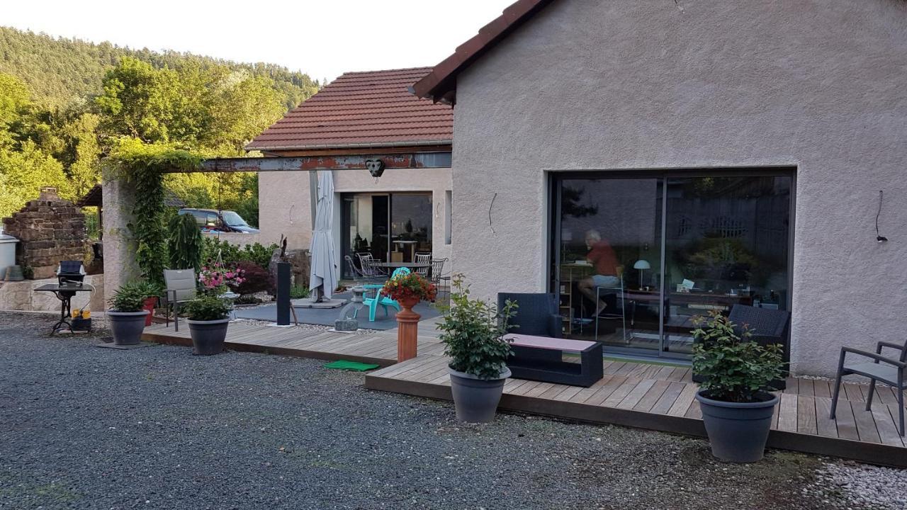 La Maison De Louise Pierre-Percée Eksteriør billede